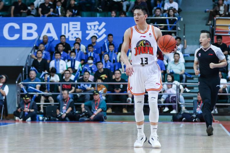 根据CBA, 吉林男篮已, 在和几家俱