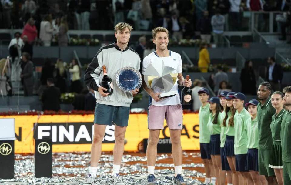 gtimg, 来到北美硬, 与辛纳的统