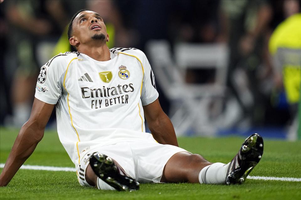 根据记者M, 决意自由身