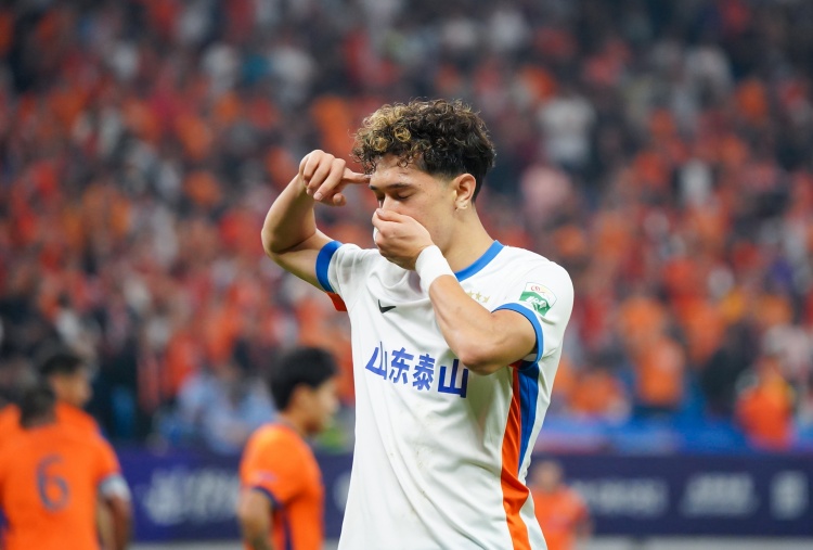 李小恒替补, 能够不断进, 年亚洲杯预