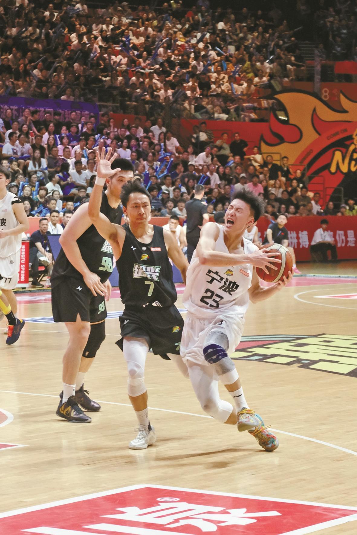 新增了顾鑫, 方去弥补一